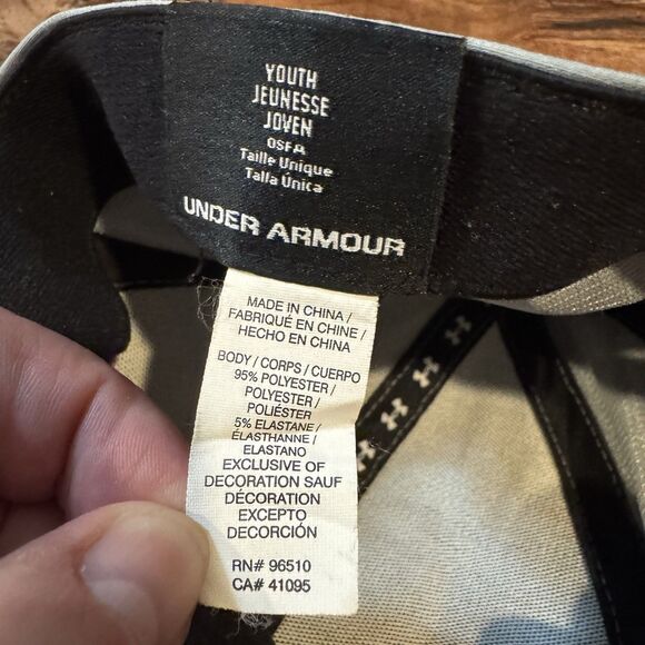 Under Armour SC30 Hat Cap Stephen Curry SnapBack Adjustable Gray Silver Youth - Picture 6 of 7